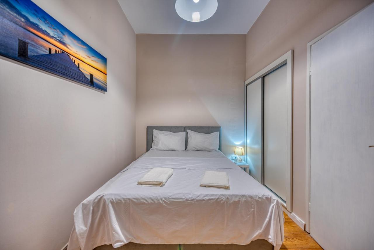 Apartments Vujosevic 蒂瓦特 外观 照片
