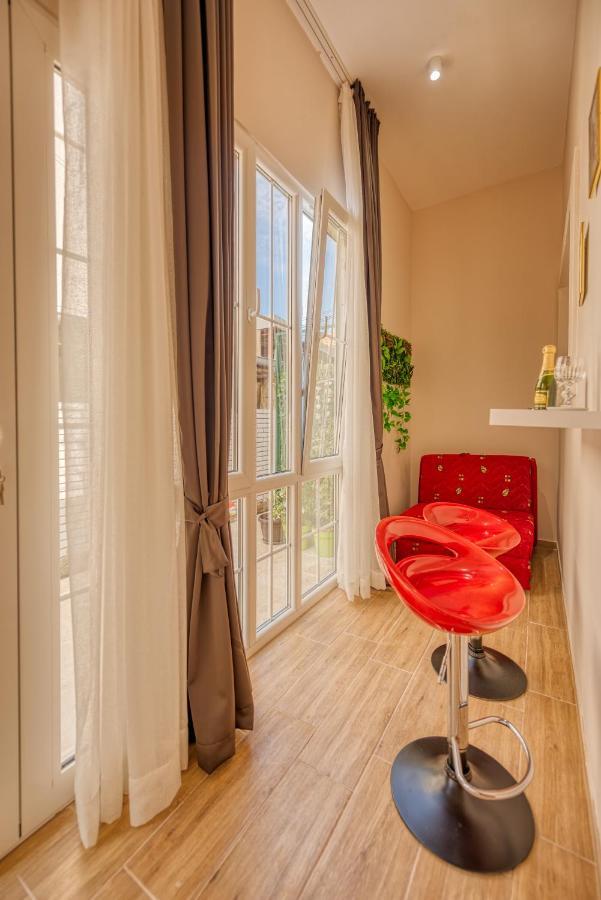 Apartments Vujosevic 蒂瓦特 外观 照片