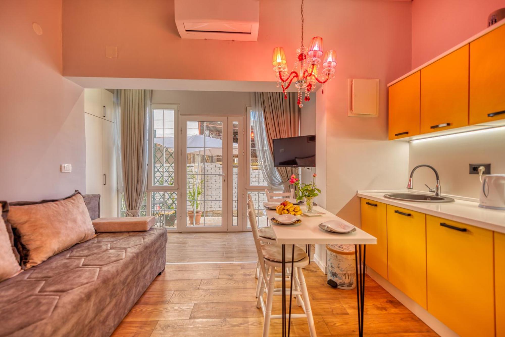 Apartments Vujosevic 蒂瓦特 外观 照片